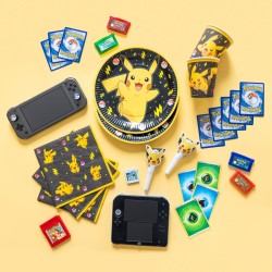 8 platos Pokemon Pikachu. n4