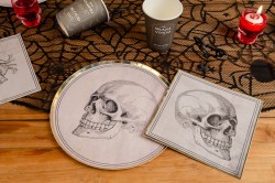 8 Platos de calavera - Gabinete de Curiosidades. n1