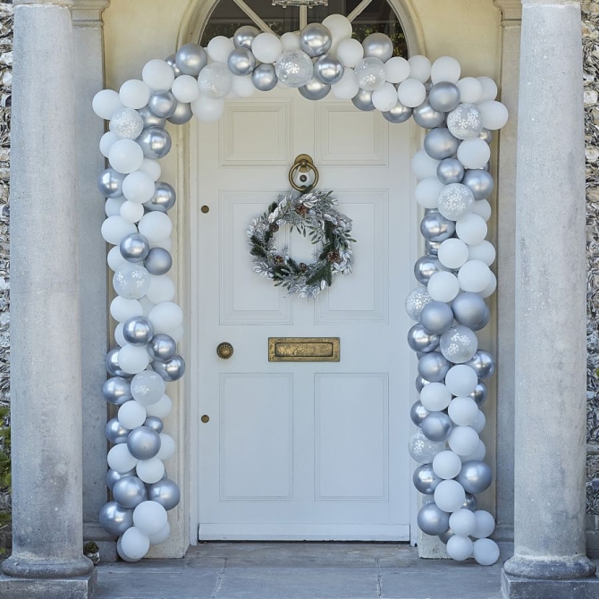 Kit Arco de Globos Navideo - Copos de Nieve y Plata 