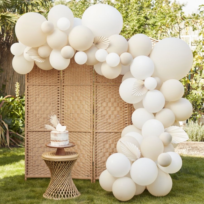 Kit Arco de 80 Globos con Abanicos de Palmera - Desnudo / Blanco 